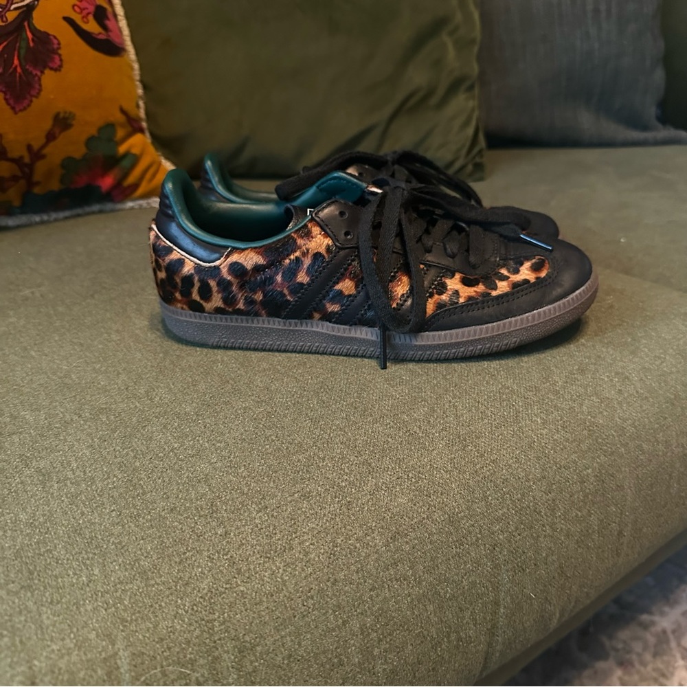 Adidas pony hair Leopard Print Sneakers